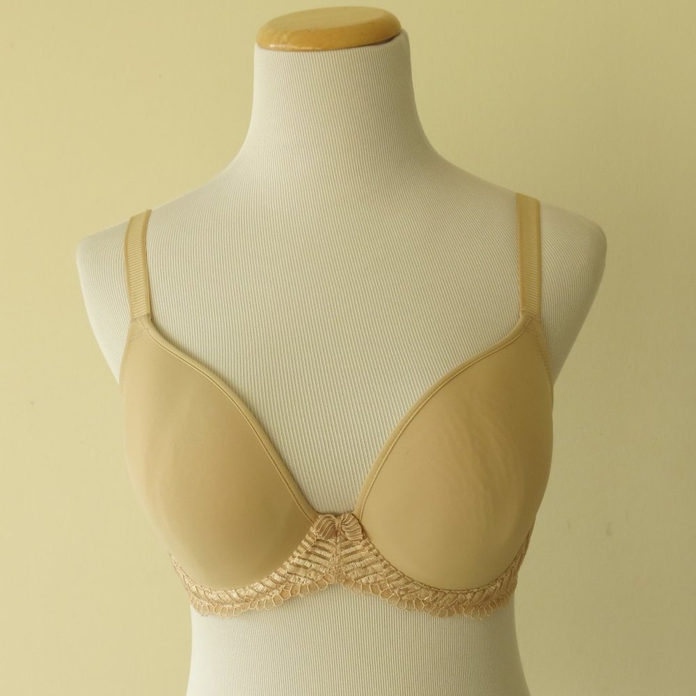 Wacoal Nude La Femme Underwire Lace Trim Bra - Size 32DD US/ 85DD FR/ 70DD EU/JP